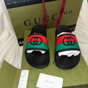 Men’s Gucci slides size 11